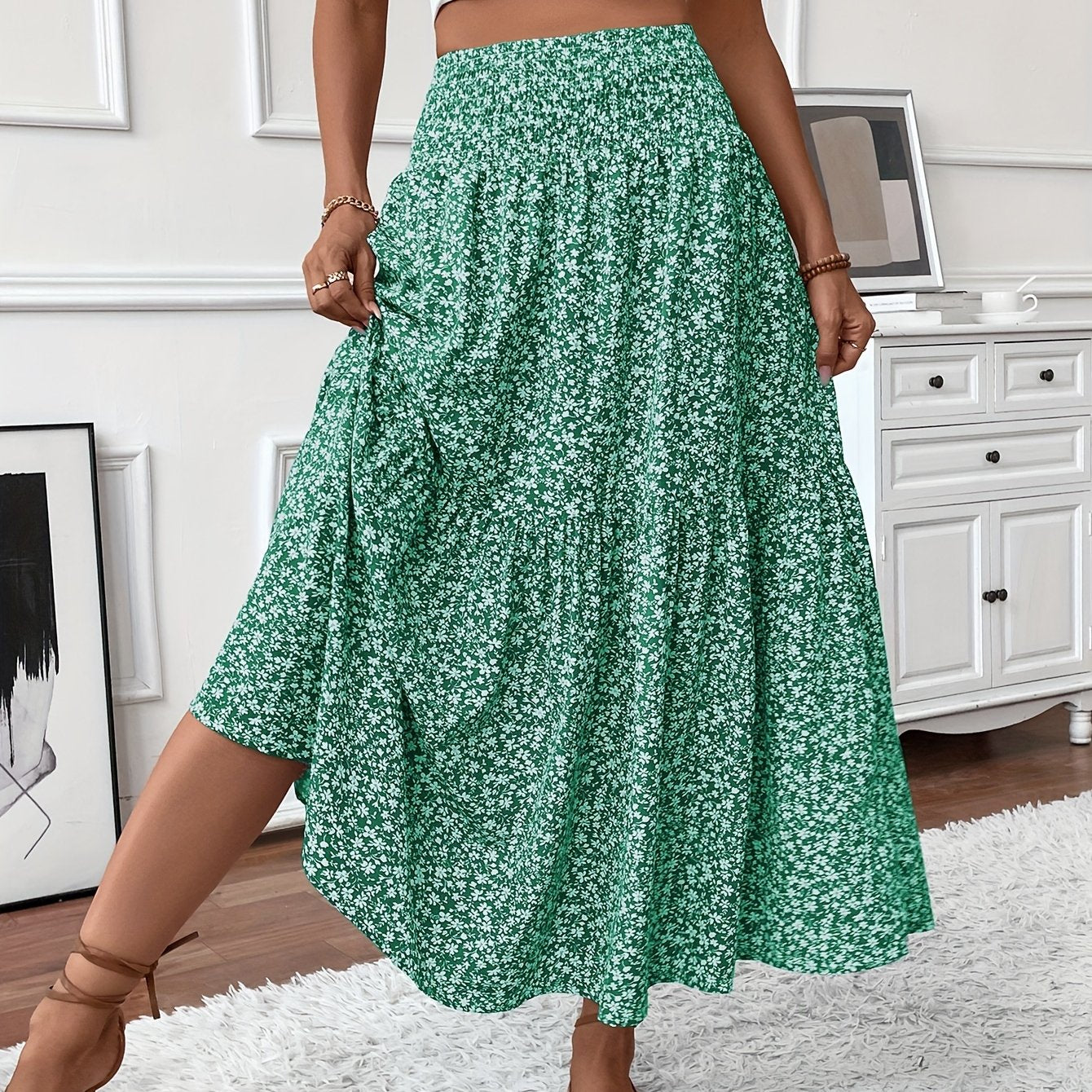 Elena Ditsy Floral Skirt - Riviera London