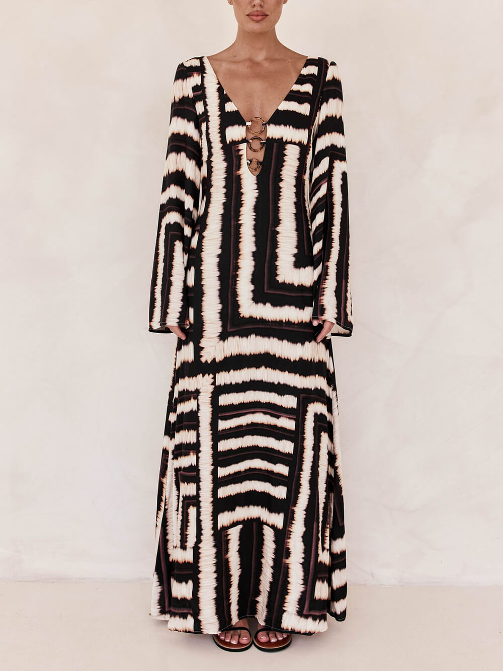 Flattering V-Neckline Unique Printed V Tie Ring Maxi Dress - Riviera London