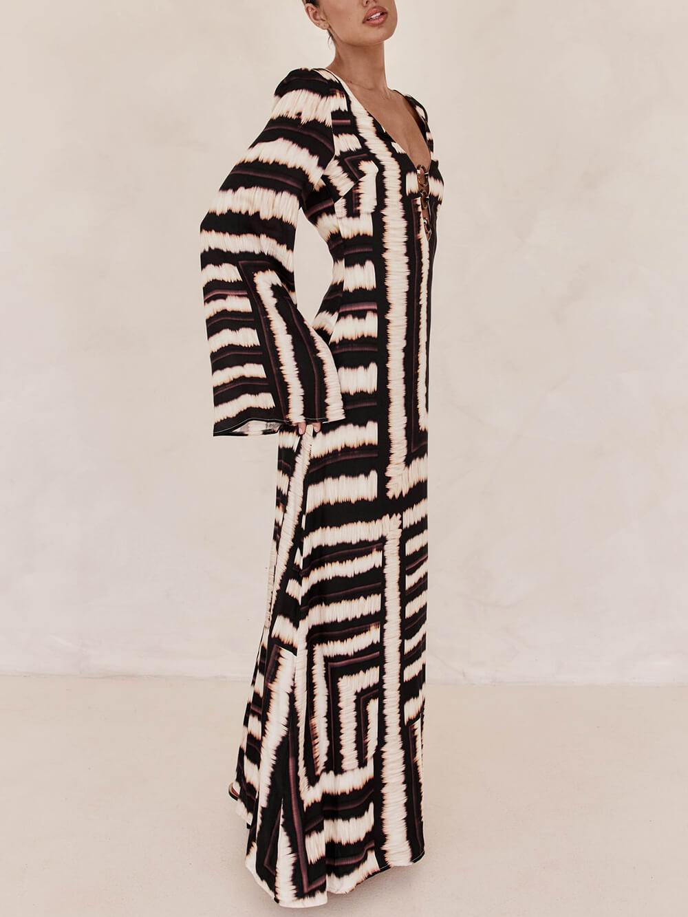 Flattering V-Neckline Unique Printed V Tie Ring Maxi Dress - Riviera London