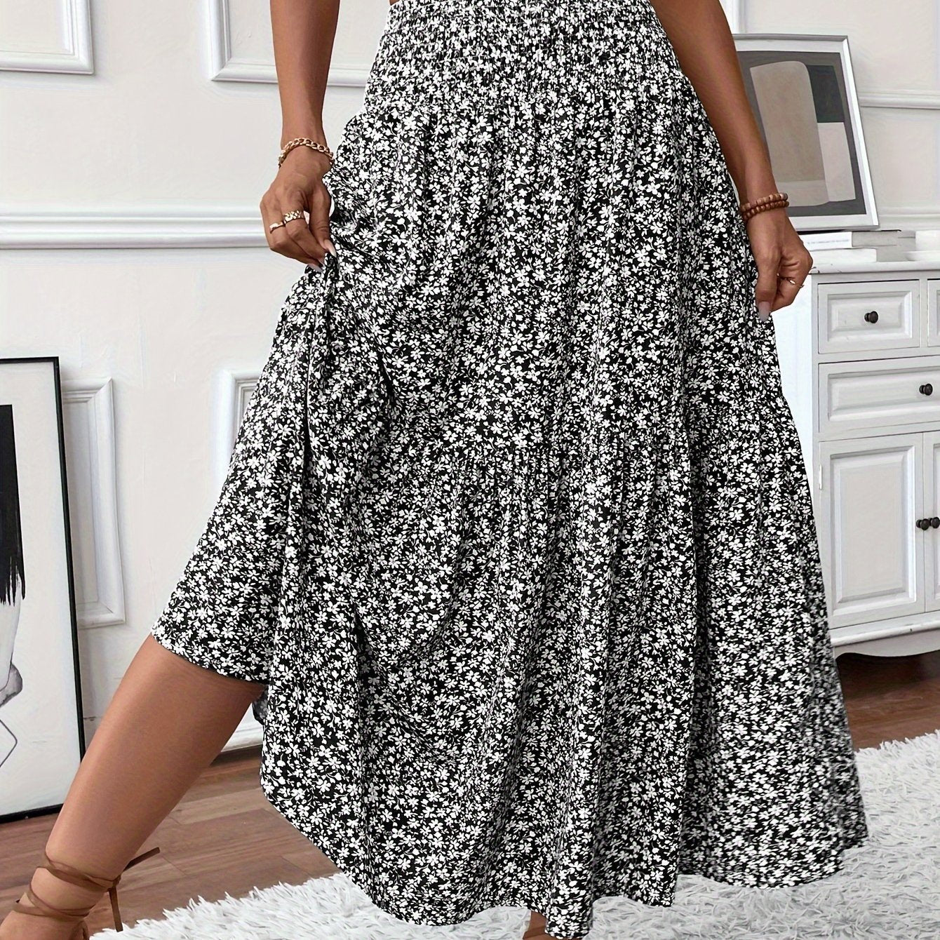 Elena Ditsy Floral Skirt - Riviera London
