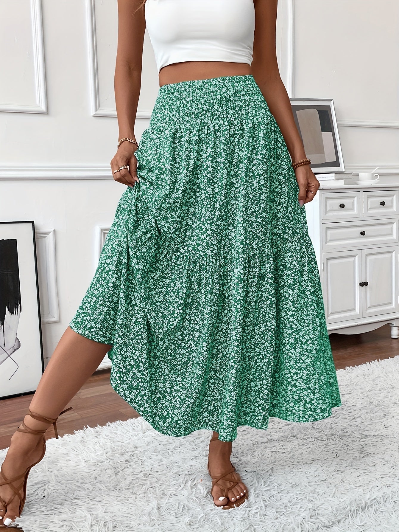 Elena Ditsy Floral Skirt - Riviera London