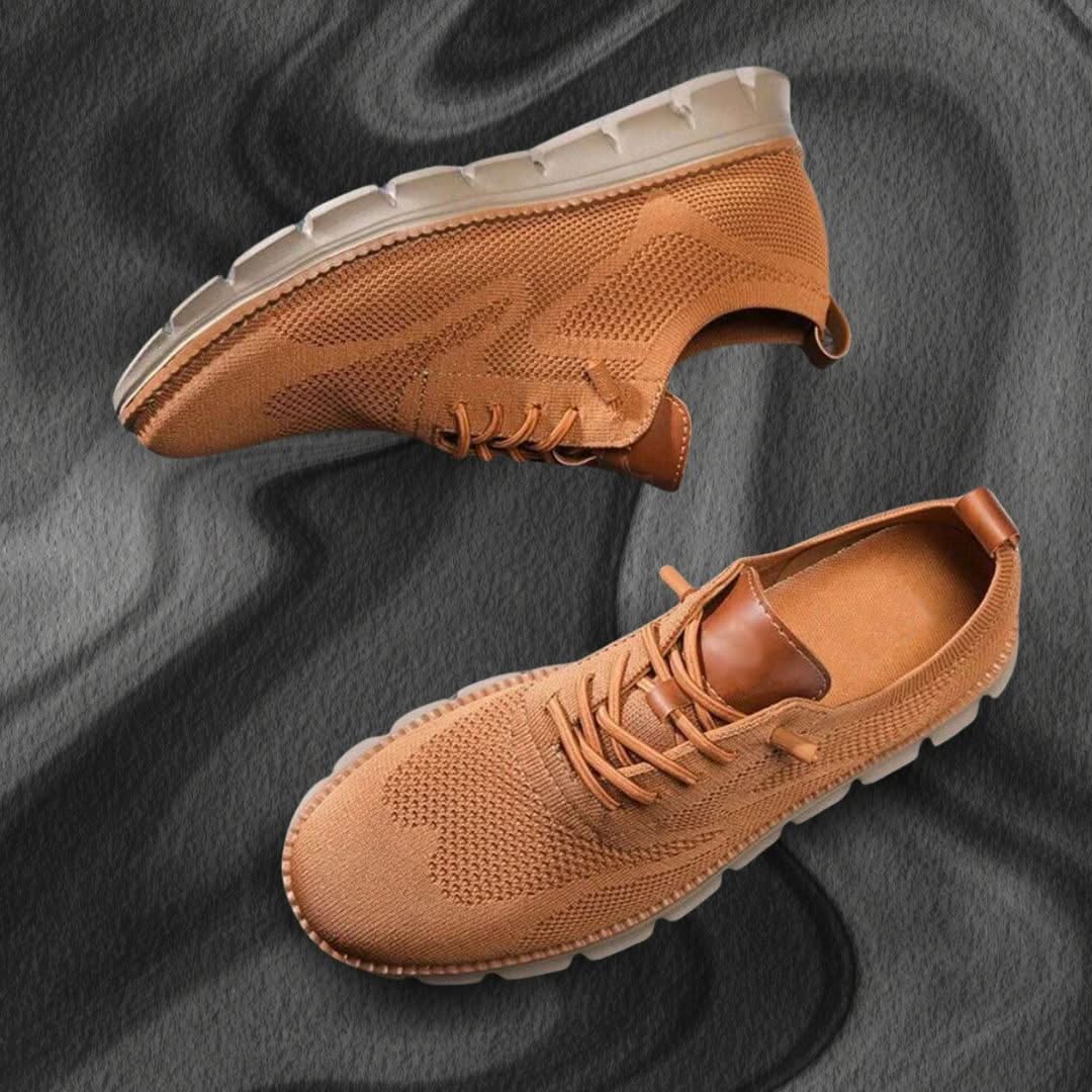 Signet Leather Trainers