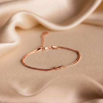 Wren Knot Bracelet
