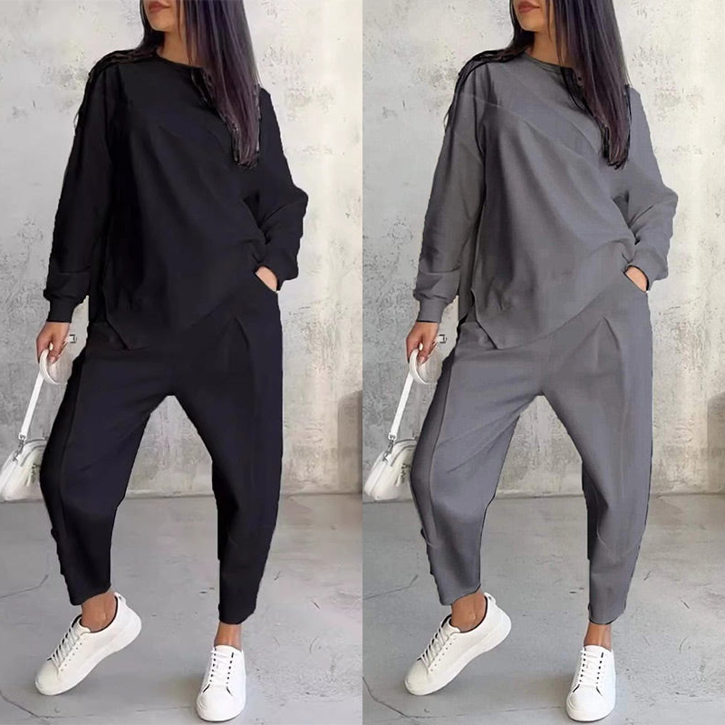 Roselyn Lounge Set