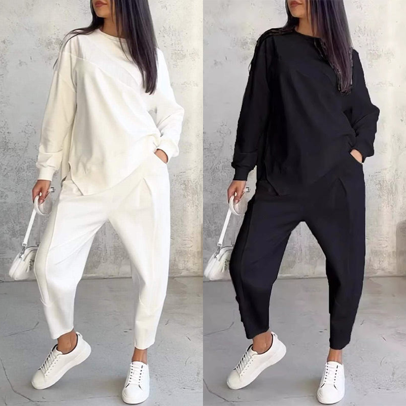 Roselyn Lounge Set