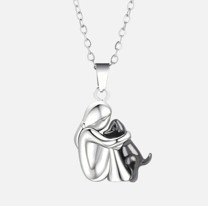 Alma Necklace