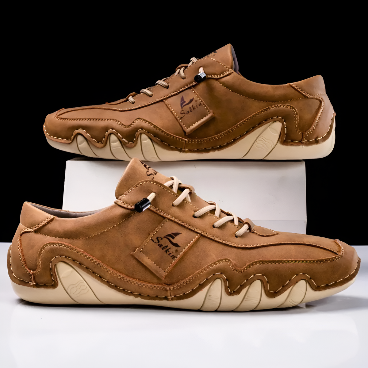 Larkin Leather Trainer
