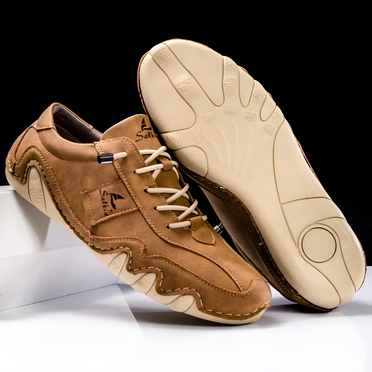 Larkin Leather Trainer
